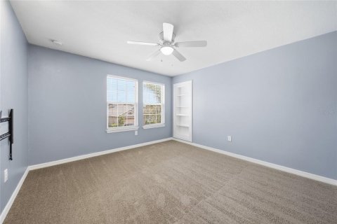 House in Wesley Chapel, Florida 5 bedrooms, 287.81 sq.m. № 2223625 - photo 18