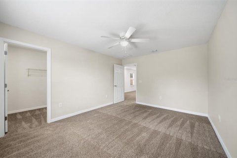 House in Wesley Chapel, Florida 5 bedrooms, 287.81 sq.m. № 2223625 - photo 29