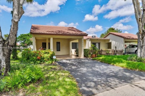Casa en venta en Weston, Florida, 2 dormitorios, 146.79 m2 № 2038981 - foto 22
