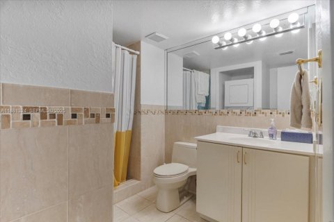 Casa en venta en Weston, Florida, 2 dormitorios, 146.79 m2 № 2038981 - foto 17