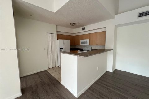 Condominio en venta en Miramar, Florida, 2 dormitorios, 90.77 m2 № 1473195 - foto 5