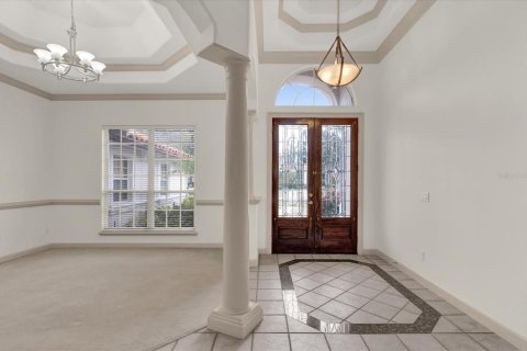 House in Orlando, Florida 5 bedrooms, 383.41 sq.m. № 1568212 - photo 5