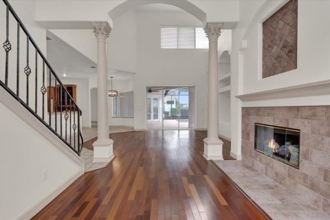 House in Orlando, Florida 5 bedrooms, 383.41 sq.m. № 1568212 - photo 19