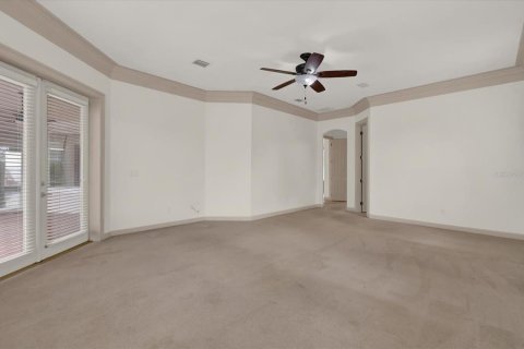 House in Orlando, Florida 5 bedrooms, 383.41 sq.m. № 1568212 - photo 27