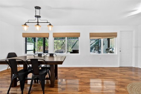 Villa ou maison à vendre à Sarasota, Floride: 3 chambres, 143.81 m2 № 2233529 - photo 25