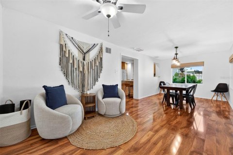 Villa ou maison à vendre à Sarasota, Floride: 3 chambres, 143.81 m2 № 2233529 - photo 27