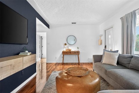 Villa ou maison à vendre à Sarasota, Floride: 3 chambres, 143.81 m2 № 2233529 - photo 12