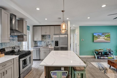 Снять в аренду виллу или дом в Форт-Лодердейл, Флорида 3 спальни, 134.71м2, № 2017970 - фото 10