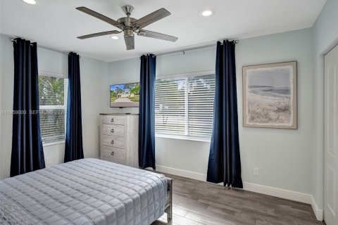 Снять в аренду виллу или дом в Форт-Лодердейл, Флорида 3 спальни, 134.71м2, № 2017970 - фото 25