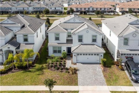 Casa en venta en Davenport, Florida, 6 dormitorios, 310.2 m2 № 2167293 - foto 21