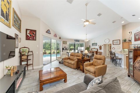 Casa en venta en Dunnellon, Florida, 3 dormitorios, 197.05 m2 № 1806735 - foto 18