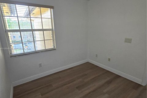 Touwnhouse à vendre à Homestead, Floride: 3 chambres, 108.6 m2 № 2179388 - photo 28