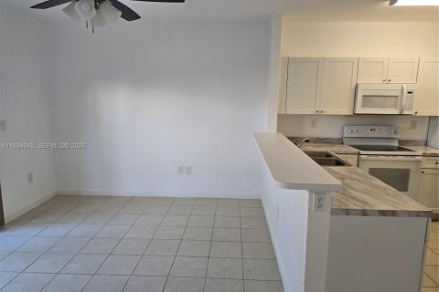 Touwnhouse à vendre à Homestead, Floride: 3 chambres, 108.6 m2 № 2179388 - photo 8