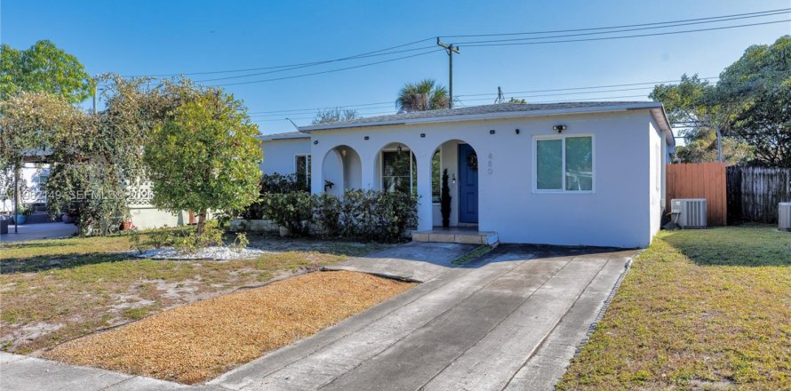 Дом в Окленд-Парк, Флорида 3 спальни, 118.36м2 № 2023924