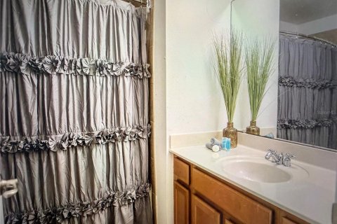 Townhouse in Orlando, Florida 3 bedrooms, 168.9 sq.m. № 2222098 - photo 5