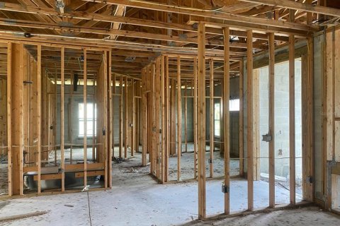 House in Port Charlotte, Florida 4 bedrooms, 162.02 sq.m. № 2157177 - photo 7