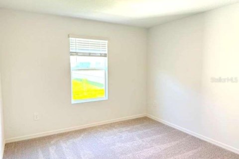House in Dade City, Florida 5 bedrooms, 216.09 sq.m. № 2277382 - photo 17