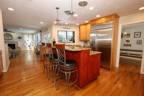 House in Ormond Beach, Florida 4 bedrooms, 241.36 sq.m. № 1916162 - photo 13