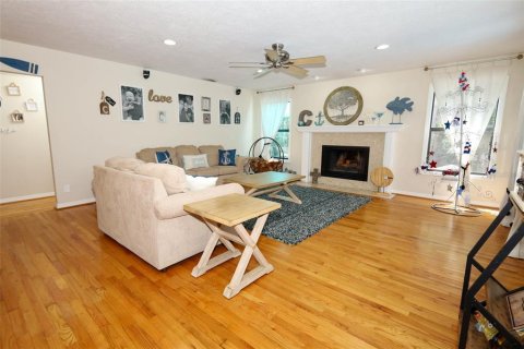 House in Ormond Beach, Florida 4 bedrooms, 241.36 sq.m. № 1916162 - photo 19