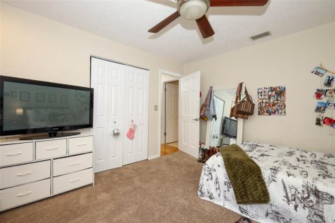 House in Ormond Beach, Florida 4 bedrooms, 241.36 sq.m. № 1916162 - photo 26