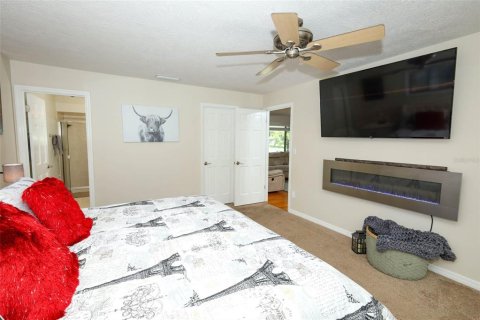 House in Ormond Beach, Florida 4 bedrooms, 241.36 sq.m. № 1916162 - photo 22