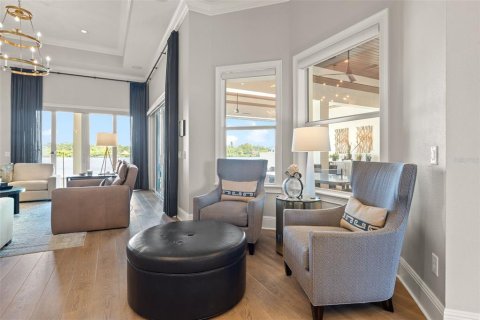 Casa en venta en Saint Petersburg, Florida, 5 dormitorios, 423.63 m2 № 1885536 - foto 29
