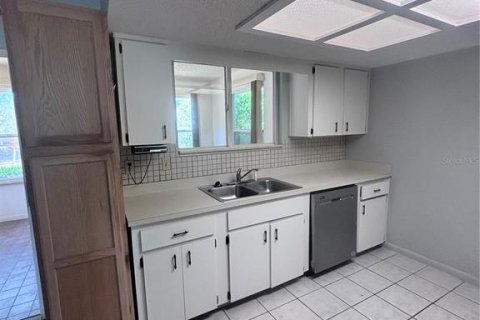 Снять в аренду виллу или дом в Окала, Флорида 3 комнаты, 101.82м2, № 2217283 - фото 11
