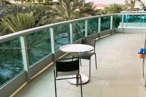 Купить кондоминиум в Серфсайд, Флорида 2 спальни, 115.76м2, № 2004075 - фото 15