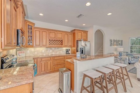 Villa ou maison à vendre à Holmes Beach, Floride: 6 chambres, 258.83 m2 № 2098630 - photo 11
