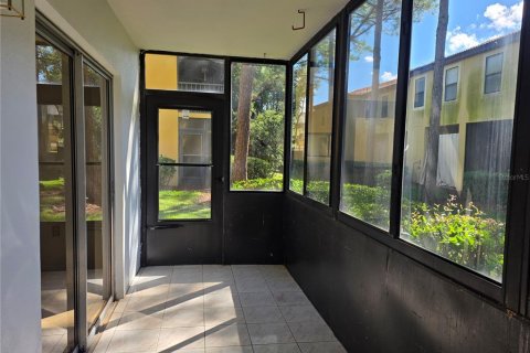 Copropriété à louer à Orlando, Floride: 2 chambres, 88.26 m2 № 2419967 - photo 4