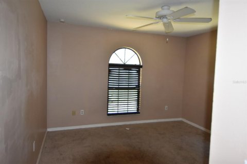 Villa ou maison à vendre à Deltona, Floride: 3 chambres, 182.92 m2 № 1909533 - photo 28