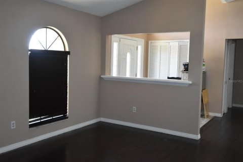Villa ou maison à vendre à Deltona, Floride: 3 chambres, 182.92 m2 № 1909533 - photo 5