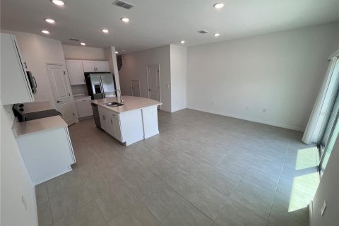 Touwnhouse à louer à Kissimmee, Floride: 3 chambres, 130.71 m2 № 2377719 - photo 16