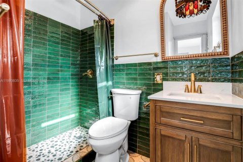 Снять в аренду кондоминиум в Майами, Флорида 2 спальни, 91.97м2, № 2055668 - фото 20