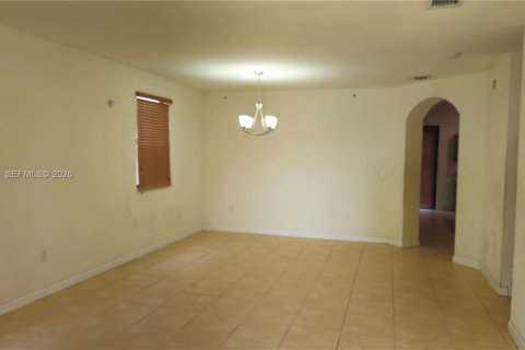 Villa ou maison à vendre à Homestead, Floride: 5 chambres, 296.92 m2 № 2279320 - photo 5