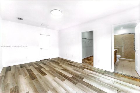 Touwnhouse à louer à Homestead, Floride: 4 chambres, 163.23 m2 № 2394989 - photo 17