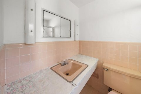 Купить кондоминиум в Саут-Палм-Бич, Флорида 3 комнаты, 34.84м2, № 2086791 - фото 11
