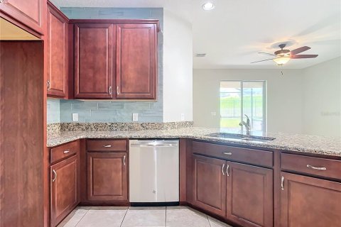 Casa en venta en Clermont, Florida, 4 dormitorios, 198.44 m2 № 1339844 - foto 9