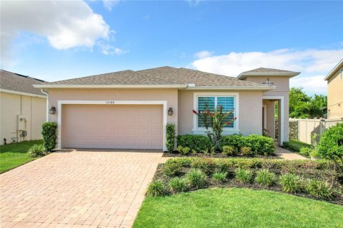 Casa en venta en Clermont, Florida, 4 dormitorios, 198.44 m2 № 1339844 - foto 1