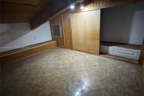 Townhouse in Miami, Florida 2 bedrooms, 113.53 sq.m. № 2027006 - photo 12