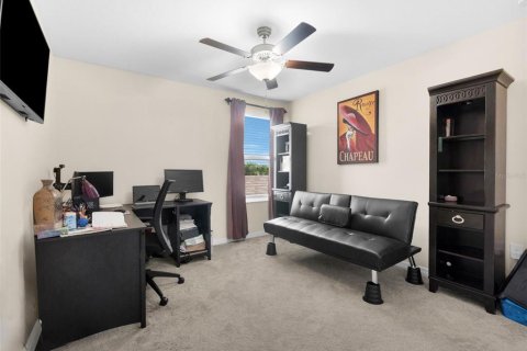 Casa en alquiler en Sun City Center, Florida, 6 dormitorios, 242.85 m2 № 1837974 - foto 19