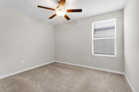 Casa en alquiler en Sun City Center, Florida, 6 dormitorios, 242.85 m2 № 1837974 - foto 18