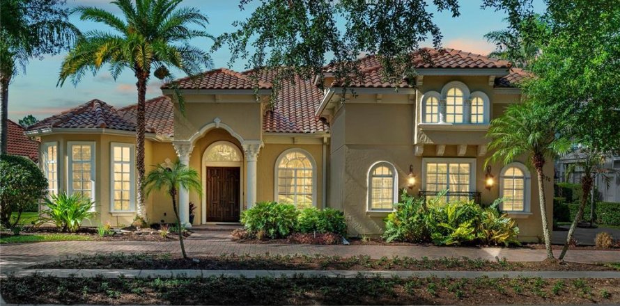 House in Lake Mary, Florida 5 bedrooms, 431.25 sq.m. № 1744331