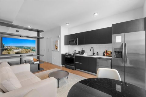 Copropriété à louer à Miami, Floride: 1 chambre, 41.06 m2 № 1874693 - photo 4