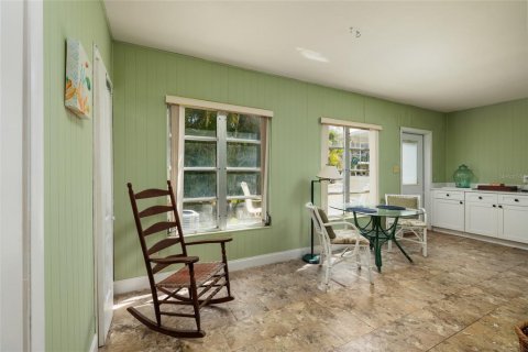 Condominio en venta en Kenneth City, Florida, 2 dormitorios, 81.29 m2 № 2232161 - foto 17
