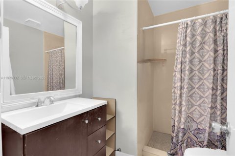 Купить виллу или дом в Бока-Ратон, Флорида 2 спальни, 103.68м2, № 1991255 - фото 10