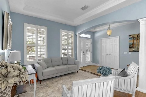House in Apollo Beach, Florida 4 bedrooms, 273.88 sq.m. № 1909276 - photo 22