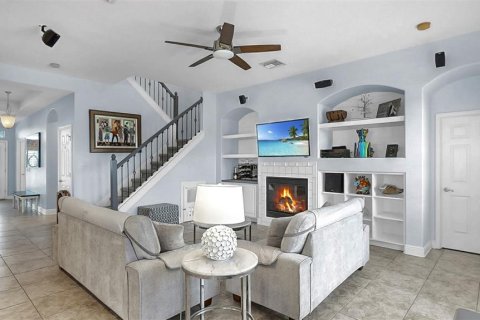 House in Apollo Beach, Florida 4 bedrooms, 273.88 sq.m. № 1909276 - photo 25