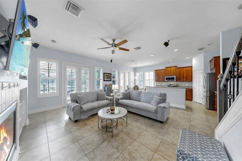 House in Apollo Beach, Florida 4 bedrooms, 273.88 sq.m. № 1909276 - photo 28