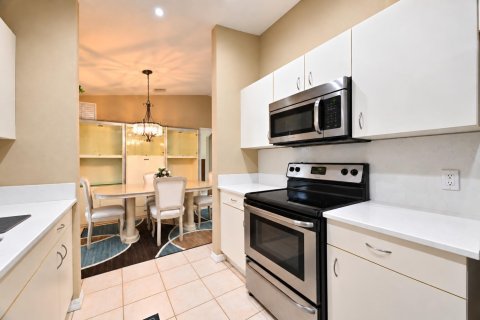 Villa ou maison à vendre à Port St. Lucie, Floride: 3 chambres, 140.28 m2 № 2399733 - photo 10